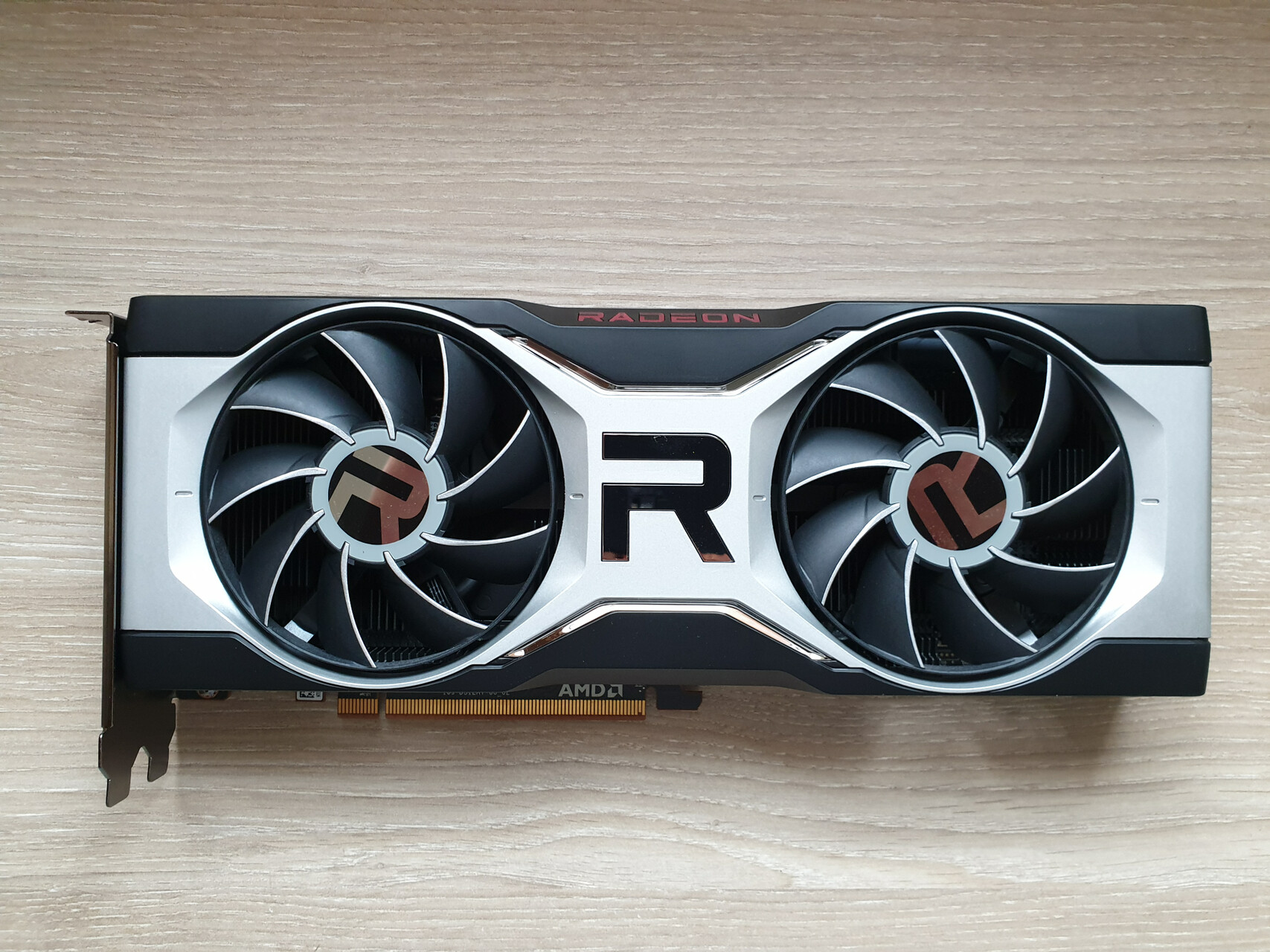 GPU